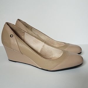 office slingbacks